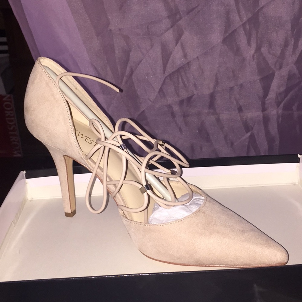 Nine West Jarrah D’Orsary Pumps in Size 8 - Picture 3 of 4